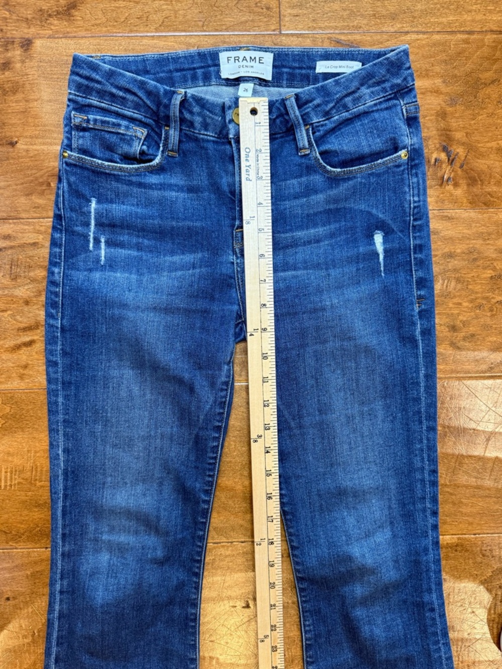 FRAME Le Crop Mini Boot Jeans Sz 26 Distressed Raw Hem Crop - Picture 4 of 8